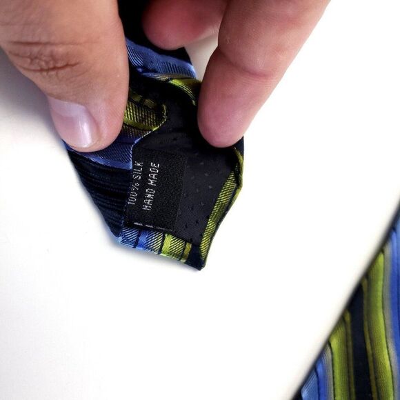 Martin Wong Blue Green Striped Woven‎ Wide Silk Tie - Picture 4 of 6